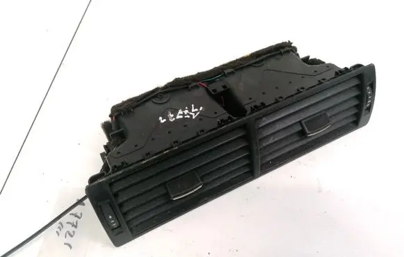 Audi A4 S4 B6 8E 8H Dash center air vent grill