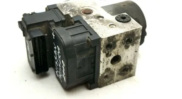 Nissan Primera ABS Pump 0265216837