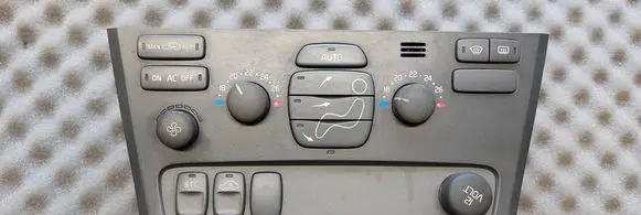 Volvo S80 Climate control unit 9452368