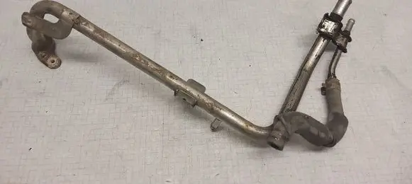 Toyota Avensis T250 Engine coolant pipe/hose