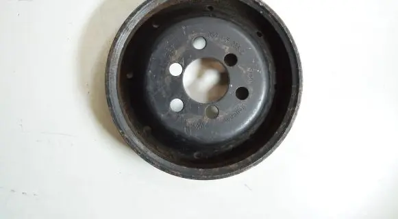 Audi A4 S4 B5 8D Power steering pump pulley 058145255C