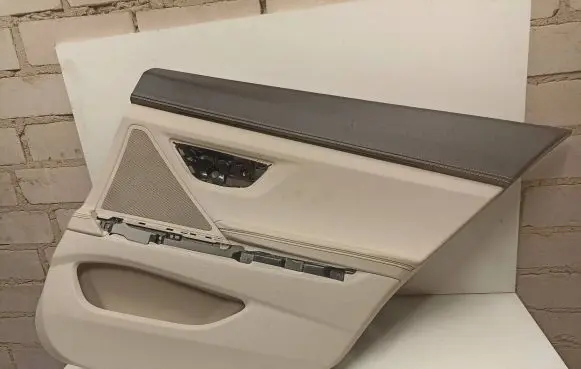 BMW 6 F06 Gran coupe Rear door card panel trim
