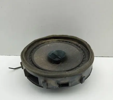 Mitsubishi L200 Front door speaker 8720A151