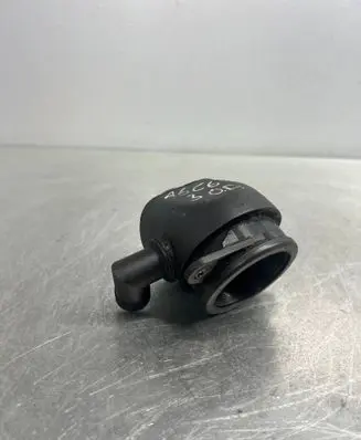 Intake resonator