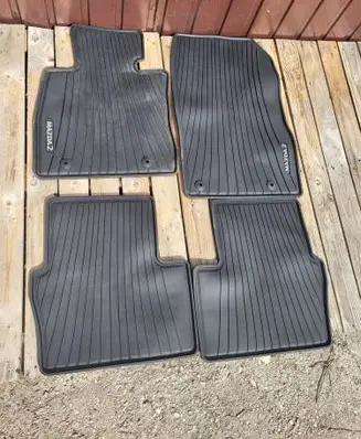 Mazda 2 Car floor mat set DADTV0350