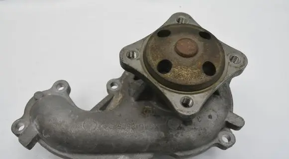 Ford Galaxy Water pump XS4U8505DA