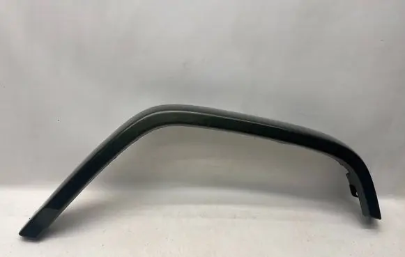 Mercedes-Benz G W463 2nd Gen Front arch trim A4638805403