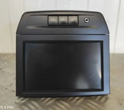 Peugeot Partner Radio/CD/DVD/GPS head unit 9817704380 9662889580