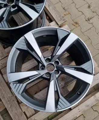Audi e-tron R21 alloy rim 4KE601025H