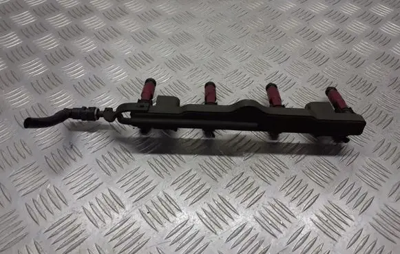 Mazda 3 I Fuel main line pipe
