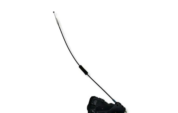Lexus CT 200H Front door lock 