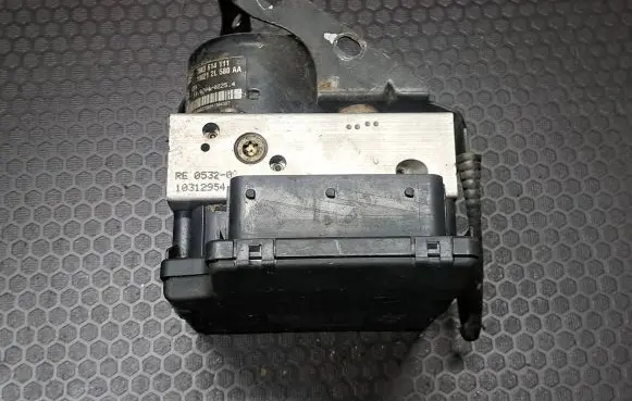 Volkswagen Sharan ABS Pump 7M3907379B