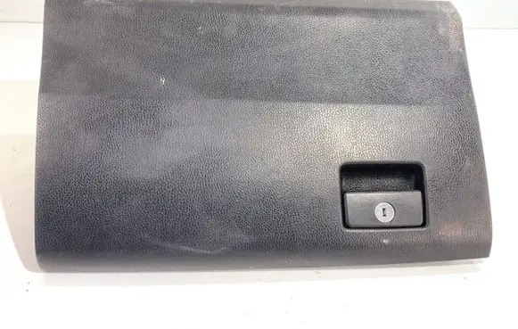 Toyota RAV 4 (XA40) Glove box set 5555042120