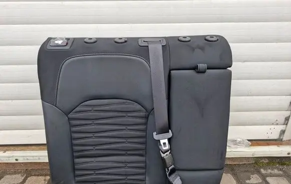 KIA Pro Cee'd III Second row seats 
