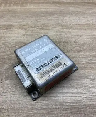 Audi A4 S4 B5 8D Airbag control unit/module 8A0959655A 0285001086