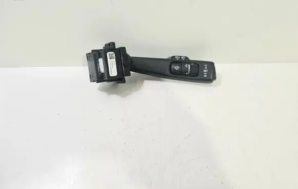 Multifunctional control switch/knob