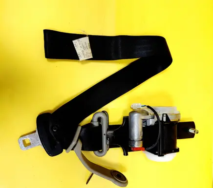 Nissan Almera Front seatbelt NSB085NL73