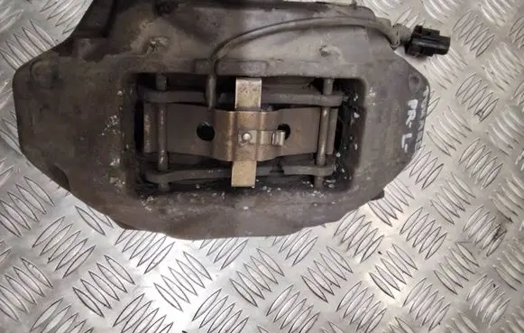 Volkswagen Touareg II Front brake caliper 7L6615105
