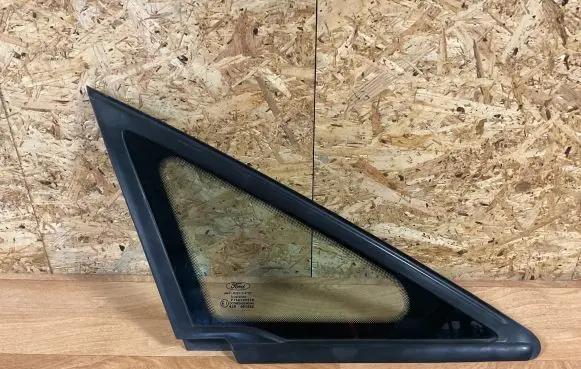 Ford C-MAX II Front triangle window/glass AM51R29710A 43R001582 DOT682AS2M3440