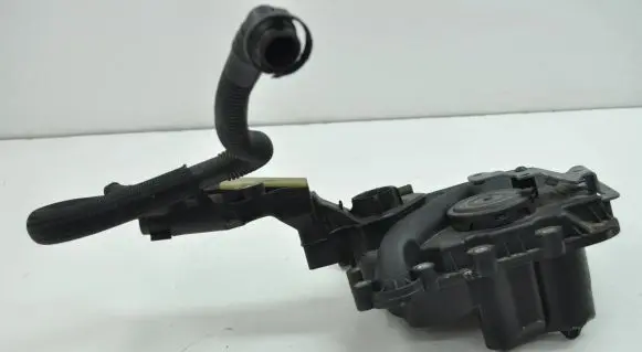 Audi A5 8T 8F Other engine bay part 06F103547F