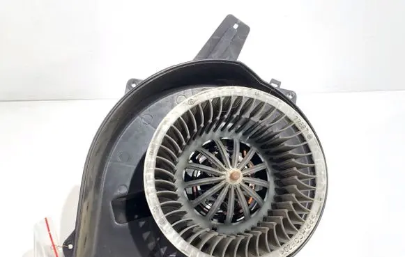 Skoda Fabia Mk3 (NJ) Heater fan/blower 6R1819015A
