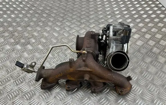 BMW 2 F45 Turbo 8513635 64401013571