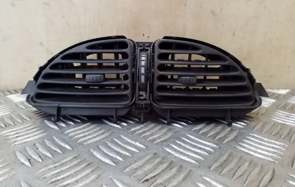 Citroen C5 Dash center air vent grill 963261727A 99024320B