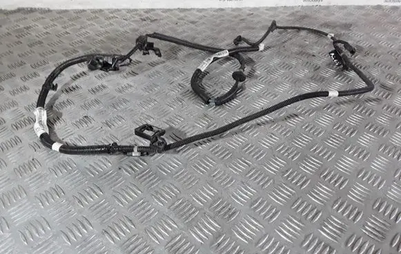 Honda CR-V Parking sensor (PDC) wiring loom 32135SWAE001 32131SWAE010