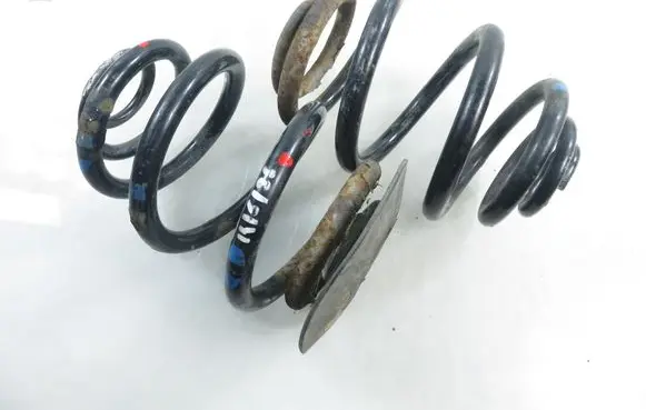 BMW 3 E46 Rear coil spring 