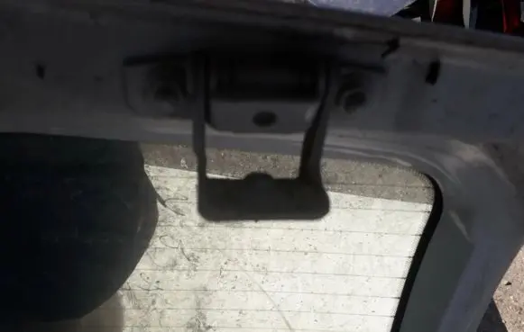 Fiat Panda II Tailgate/trunk/boot hinge