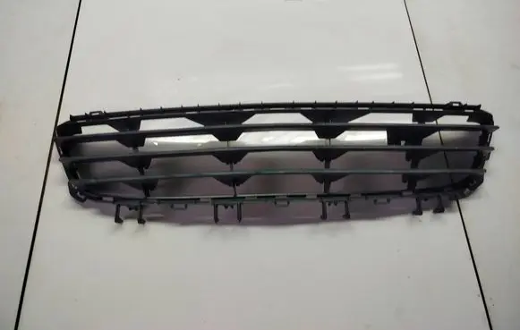 Opel Astra H Front bumper lower grill 24460271
