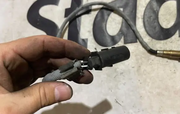 Mercedes-Benz C W203 Lambda probe sensor A0075425118 0075425118
