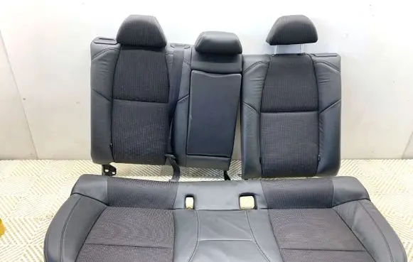 Peugeot 508 Second row seats 