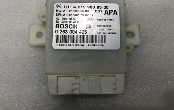 Mercedes-Benz E W212 Parking PDC control unit/module A2129009505