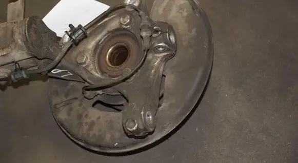 Opel Insignia A Front wheel hub spindle knuckle