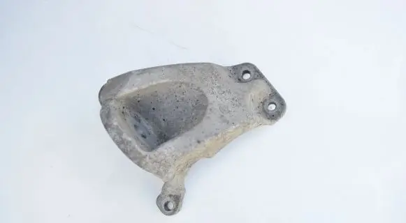 Audi A4 S4 B8 8K Engine mounting bracket 4F0399114B