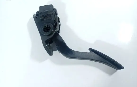 Suzuki Grand Vitara II Accelerator throttle pedal 590065J00 22072005 6PV00907400