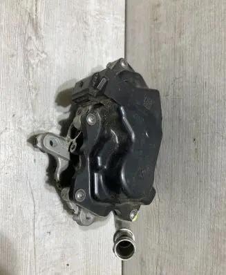 Skoda Octavia Mk3 (5E) EGR valve 04L131501S