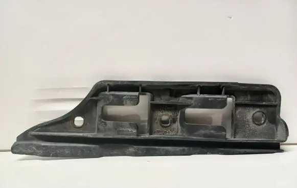 Volkswagen Golf V Front bumper mounting bracket 1K0807183