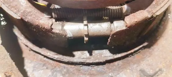 KIA Sportage Handbrake/parking brake pads 