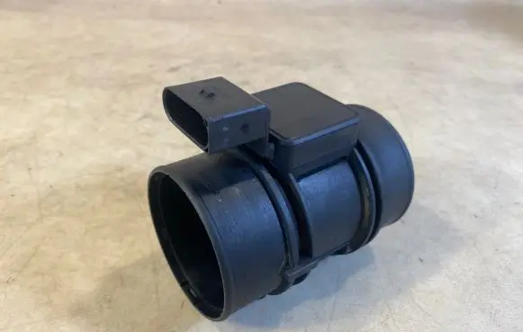 Mercedes-Benz ML W163 Mass air flow meter A0000941748