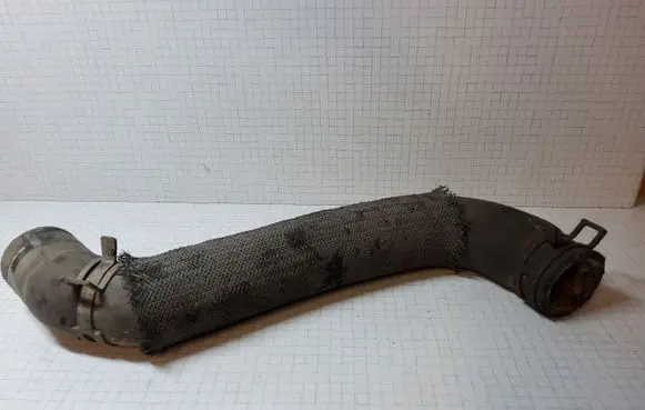 Toyota Avensis T250 Engine coolant pipe/hose