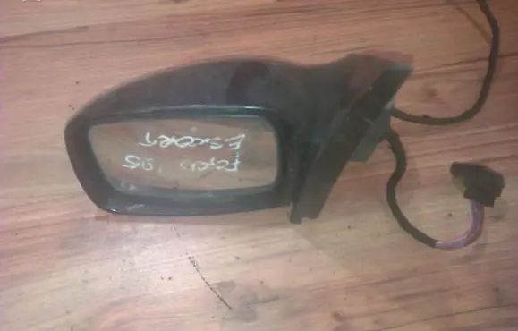 Ford Escort Front door electric wing mirror