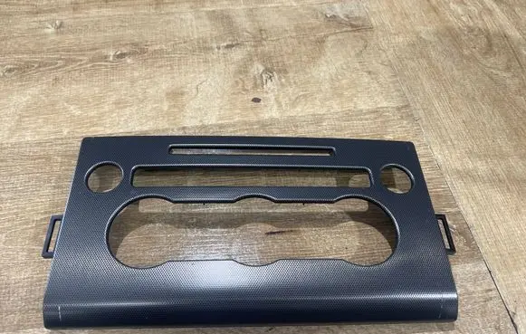 Land Rover Range Rover Sport L494 Dashboard glove box trim DK62045P50CA B0007861 W00150242