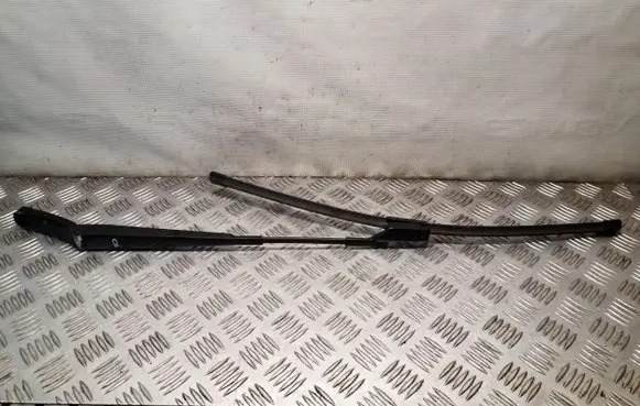 Volkswagen Tiguan Front wiper blade arm 5N2955410