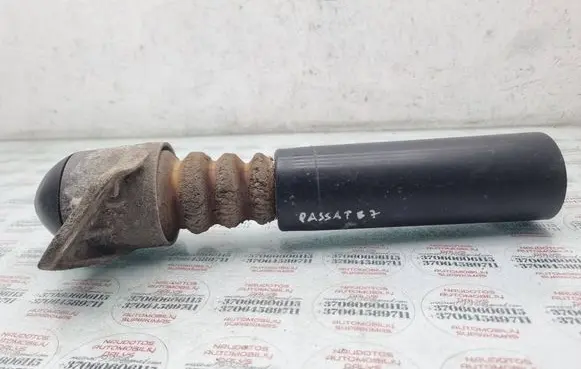 Volkswagen PASSAT B7 Coil spring mount 1J0512135A