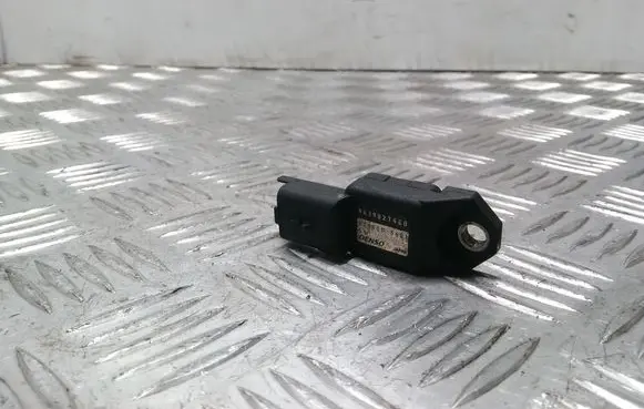 Peugeot 407 Air pressure sensor 9639027480 0798005601