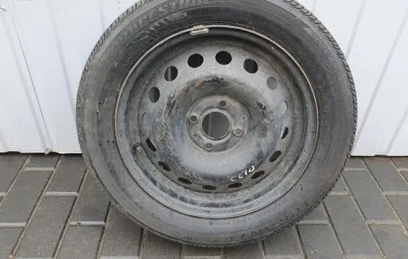 Renault Clio IV R15 spare wheel 