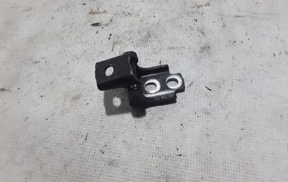 Smart ForFour II W453 Front door lower hinge A4537231600