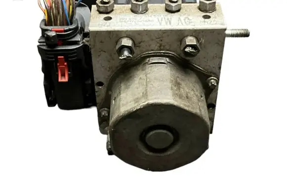 Seat Ibiza IV (6J,6P) ABS Pump 6R0907379BH 6R0907379AS 6R0614517BL